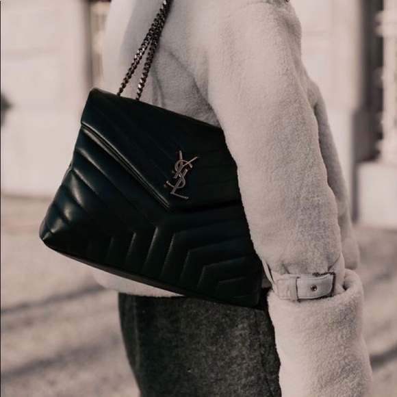 Saint Laurent Medium Loulou bag - Picture 1 of 12